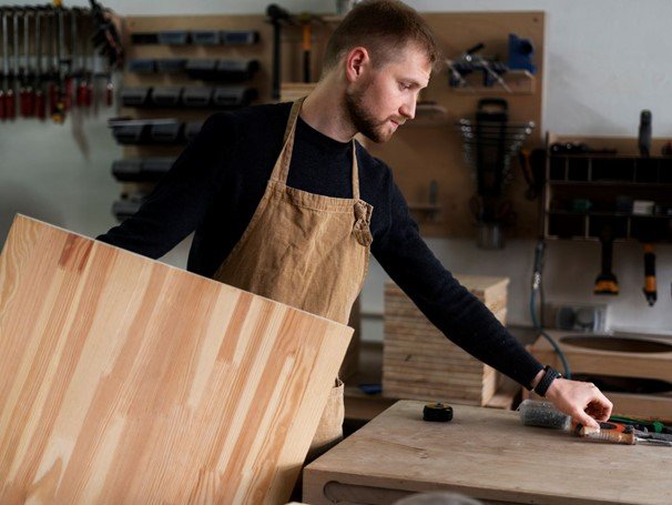 Maximizing Efficiency: The Impact of CNC Router Technology on Custom Cabinet Suppliers in Clearwater, FL